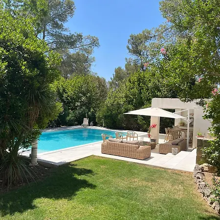 Villa Dernière Minute Excpetionnel Toute 4 Chbres Pool House Piscine Et Boulodrome *