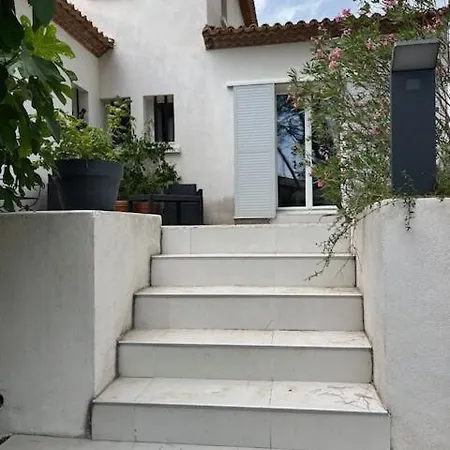 Dernière Minute Excpetionnel Toute 4 Chbres Pool House Piscine Et Boulodrome Villa Le Triadou